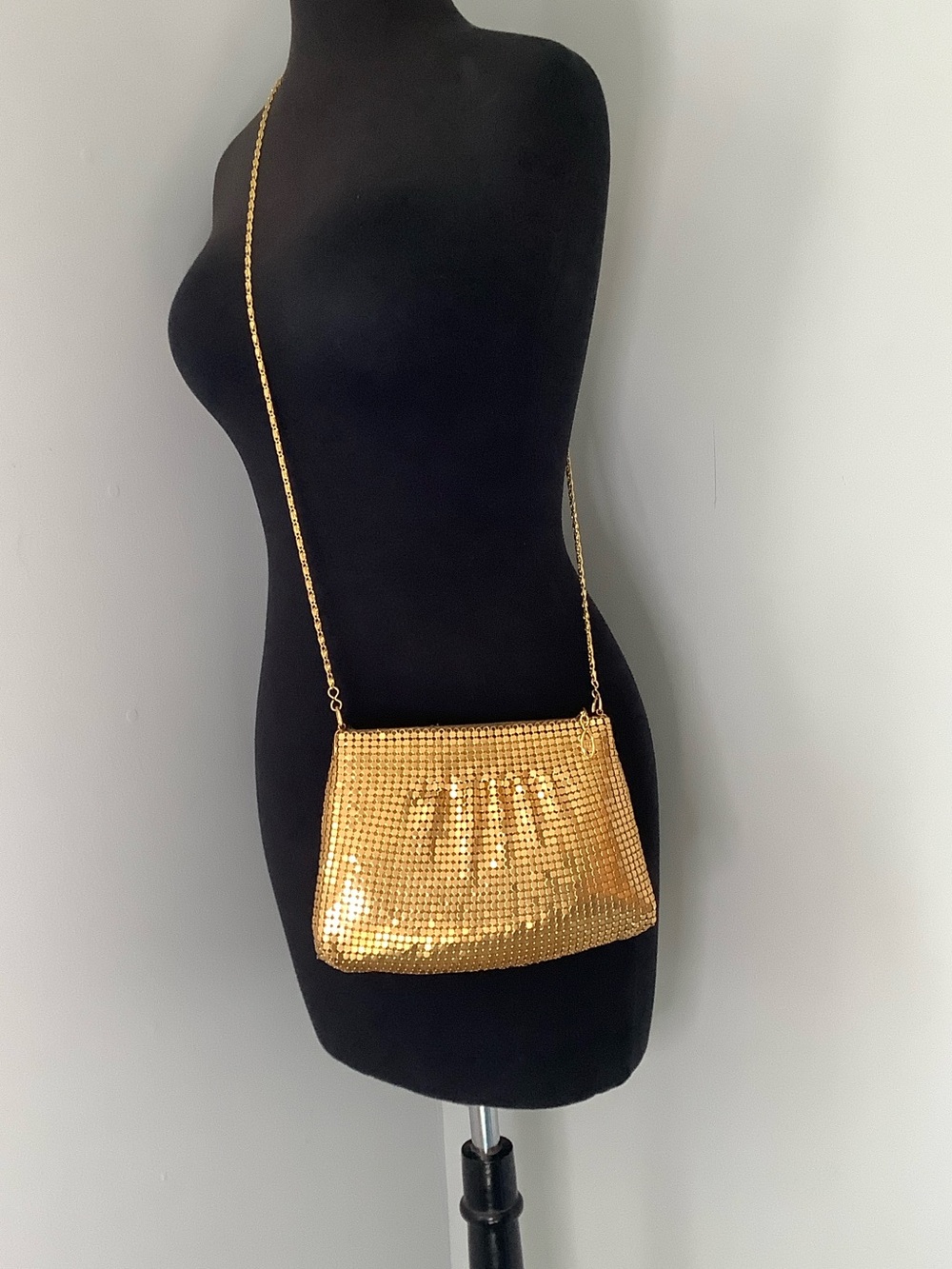 Gold Mesh Crossbody Bag with Chain Strap